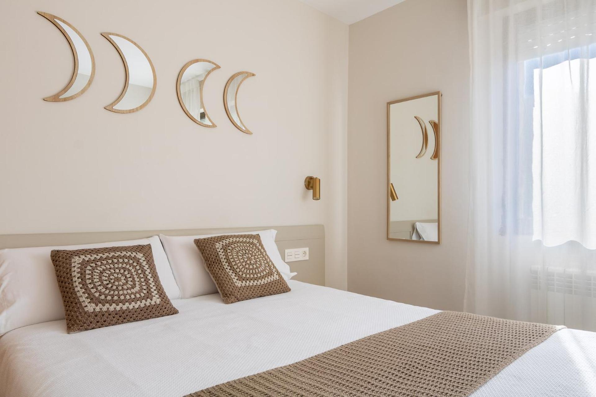 Torrecilla en Cameros Hostal Lobrega מראה חיצוני תמונה