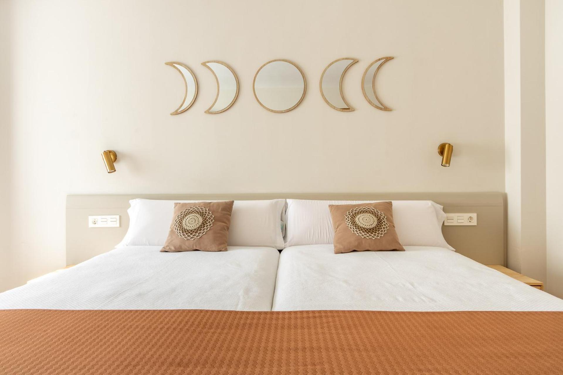 Torrecilla en Cameros Hostal Lobrega מראה חיצוני תמונה